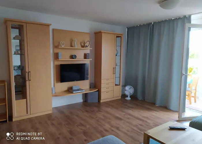 Kleine Seezeit Am Edersee *